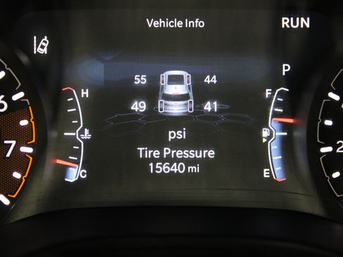 Used 2025 Jeep Compass Sport AWD/4WD image 10