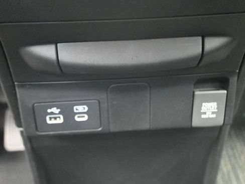 Certified 2025 Honda Odyssey EX-L image 12
