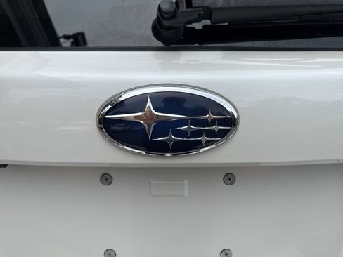 Used 2015 Subaru Forester 2.5i Premium AWD/4WD image 39