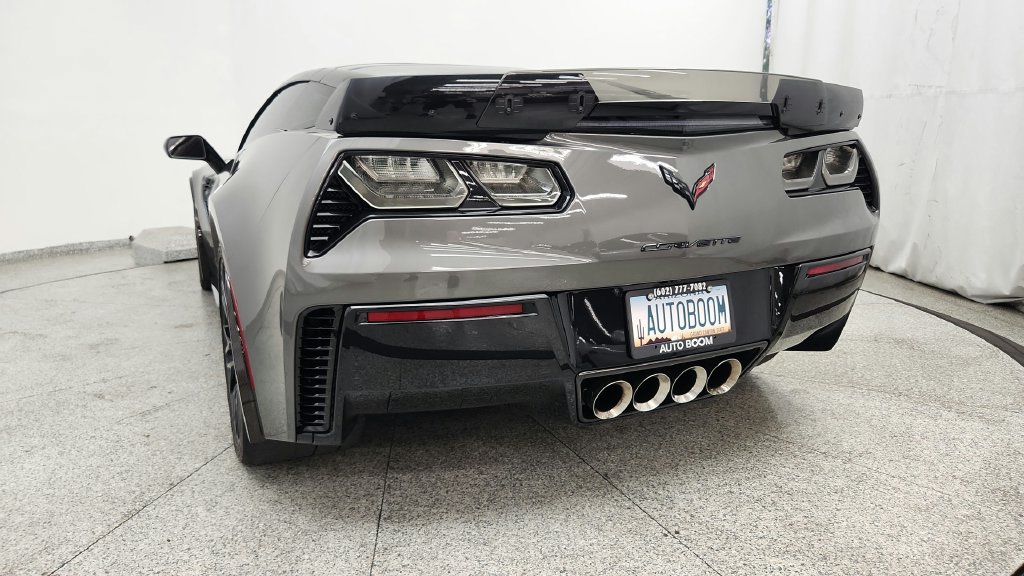 Used 2015 Chevrolet Corvette Z06 w/ 3LZ Preferred Equipment Group RWD image 27