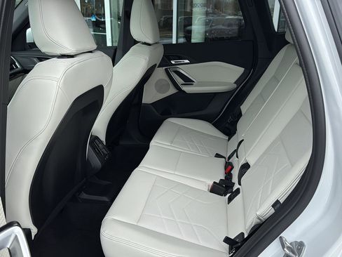 New 2026 BMW X1 xDrive28i w/ Technology Package image 9