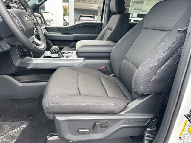 New 2026 Ford F150 XLT w/ Equipment Group 302A MID RWD image 18
