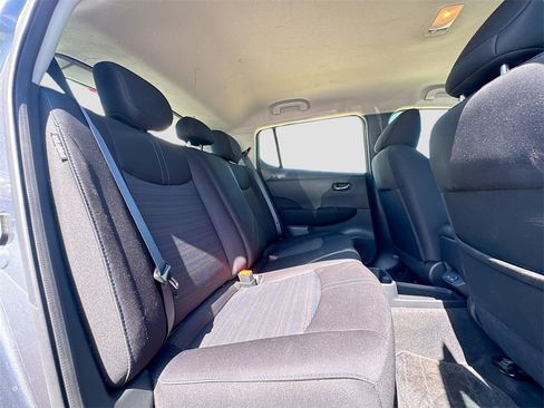 Used 2023 Nissan Leaf SV Plus image 29