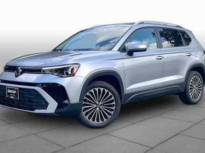 New 2026 Volkswagen Taos SE
