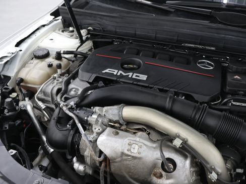 Used 2022 Mercedes-Benz GLB 35 AMG 4MATIC image 20