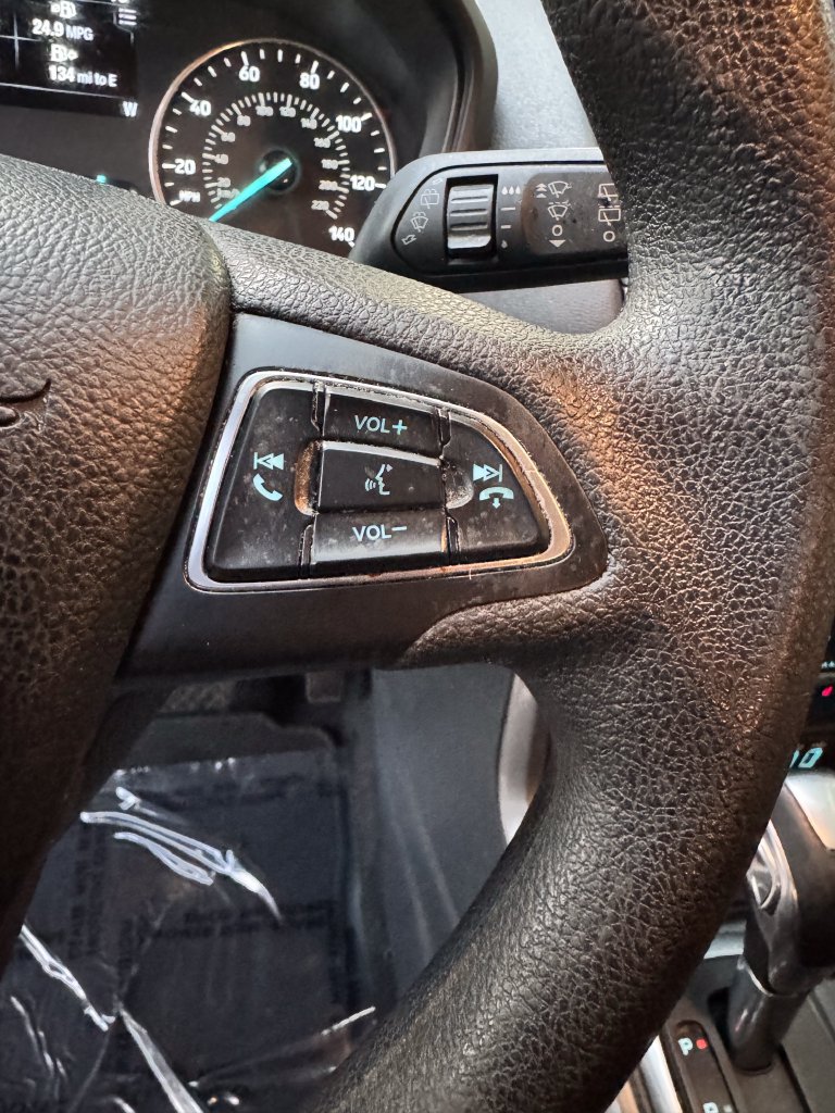 Used 2021 Ford EcoSport SE FWD image 14