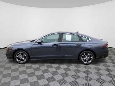 Certified 2023 Honda Accord EX image 5