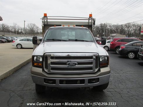 Used 2007 Ford F350 4x4 Regular Cab DRW Super Duty image 3