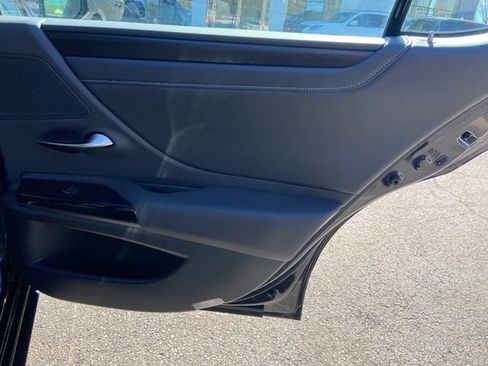 Used 2023 Lexus ES 350 w/ Premium Package image 31