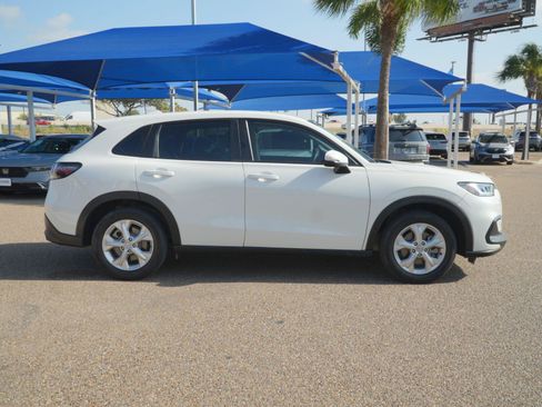 Used 2024 Honda HR-V LX image 4