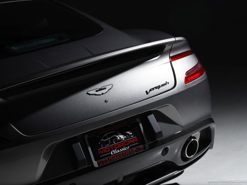 Used 2014 Aston Martin Vanquish Coupe RWD image 21