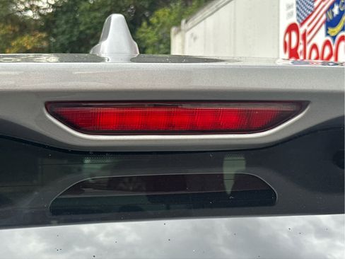 Used 2019 Jeep Grand Cherokee High Altitude image 18