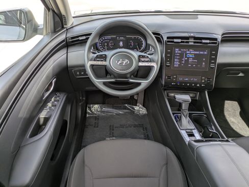 Certified 2024 Hyundai Tucson SEL FWD image 15