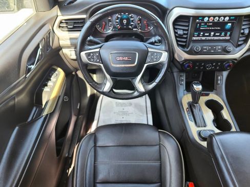 Used 2019 GMC Acadia Denali w/ Technology Package AWD/4WD image 13