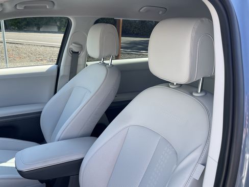 Certified 2023 Hyundai Ioniq 5 SEL w/ Cargo Package AWD/4WD image 19