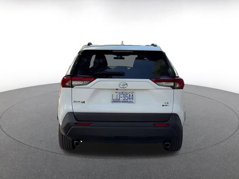 Used 2025 Toyota RAV4 LE image 12