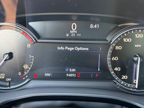 Used 2021 Cadillac XT6 Premium Luxury FWD image 33