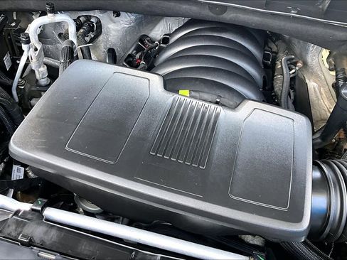 Used 2021 Chevrolet Silverado 1500 LT Trail Boss w/ Bed Protection Package AWD/4WD image 32