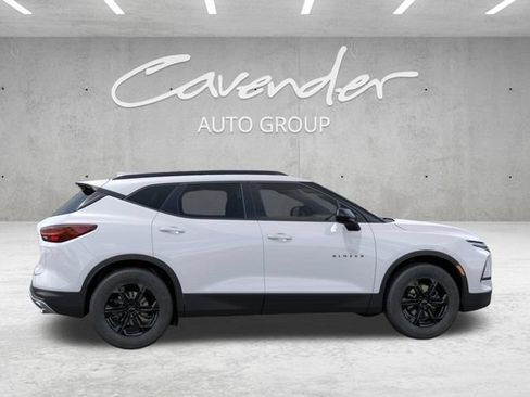 New 2026 Chevrolet Blazer LT w/ Convenience Package FWD image 5