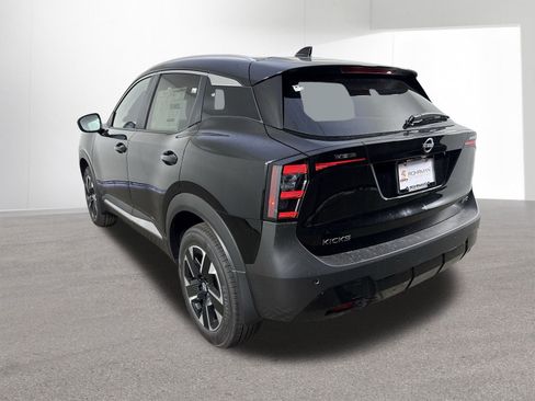 New 2025 Nissan Kicks SV w/ SV Premium Package image 32