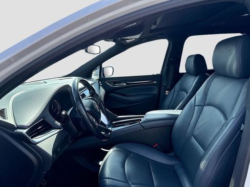 Used 2023 Buick Enclave Essence w/ Experience Buick Package FWD image 11