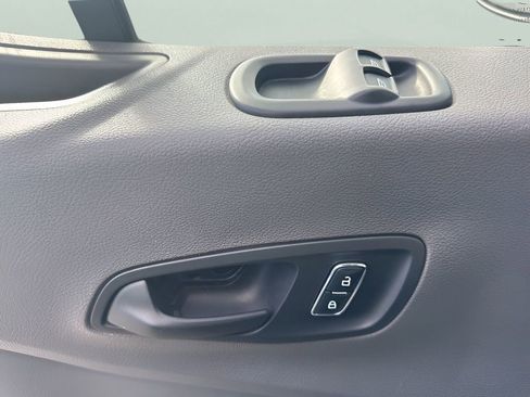 Used 2024 Ford Transit 250 Low Roof w/ Exterior Upgrade Package image 19