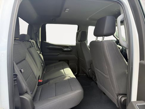 Used 2022 GMC Sierra 1500 Elevation image 18