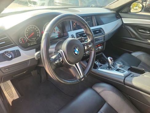 Used 2015 BMW M5 image 19