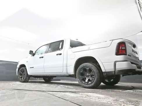 New 2026 RAM 1500 Big Horn AWD/4WD image 42