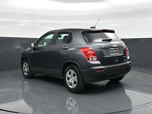 Used 2016 Chevrolet Trax LS FWD image 6
