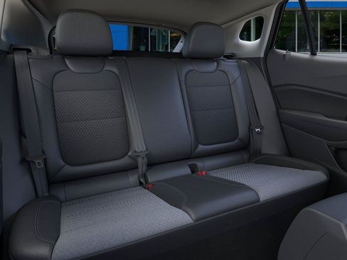 New 2026 Chevrolet Trax LT w/ Driver Confidence Package FWD image 17