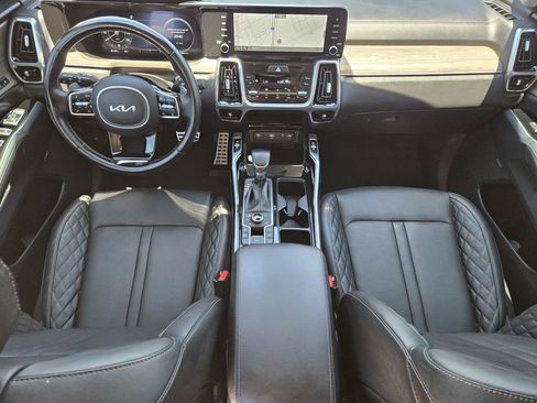 Certified 2022 Kia Sorento SX Prestige AWD/4WD image 5