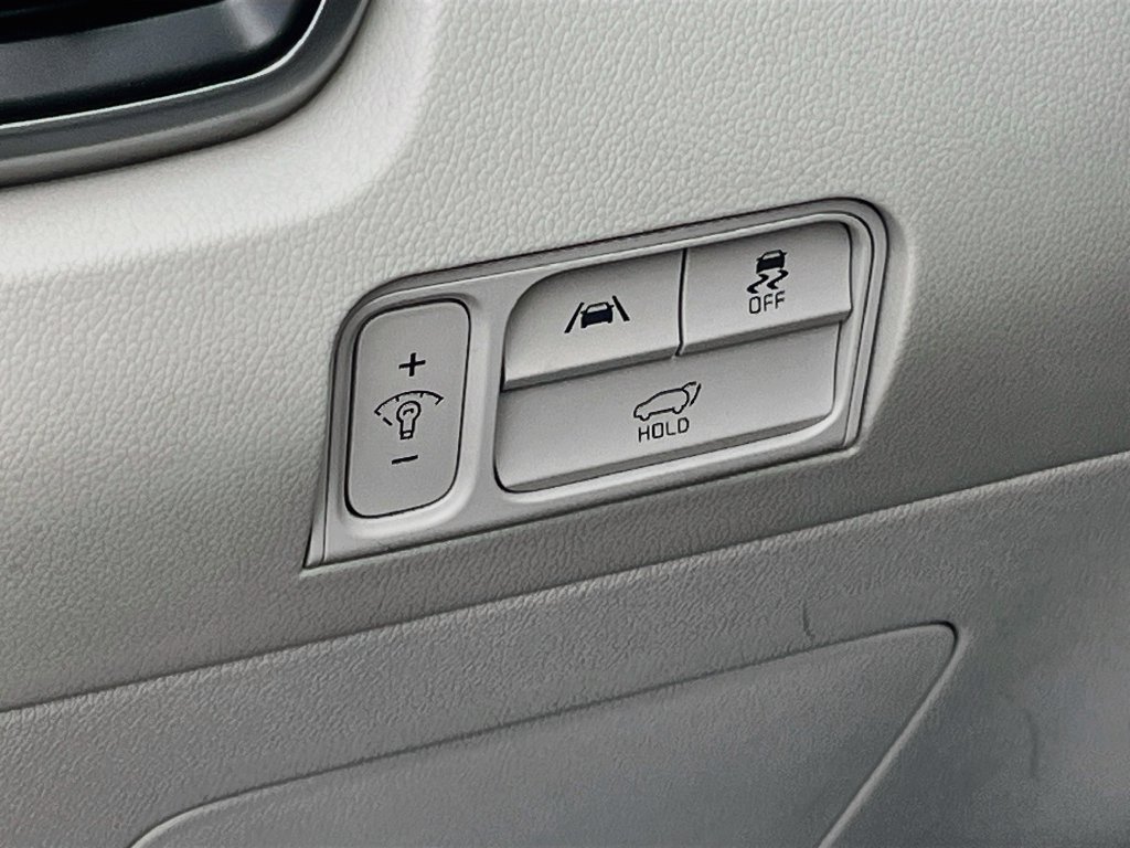 Used 2022 Kia Sorento EX w/ Panoramic Sunroof Package FWD image 10