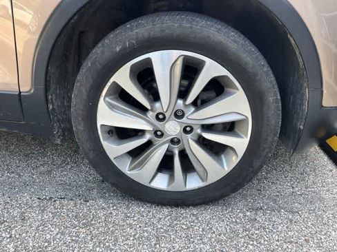 Used 2019 Buick Encore Preferred AWD/4WD image 9
