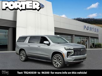 Used 2026 Chevrolet Suburban High Country w/ Sun And Tow Package AWD/4WD video 1