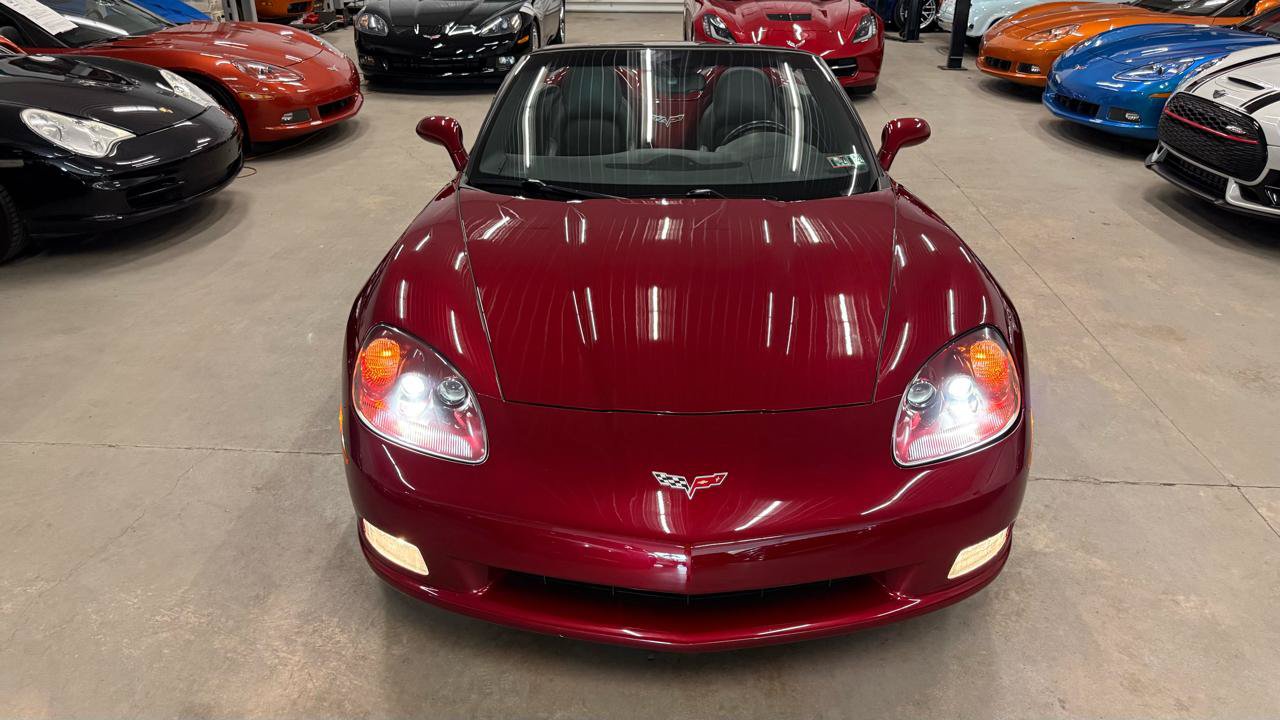 Used 2006 Chevrolet Corvette Convertible RWD image 18