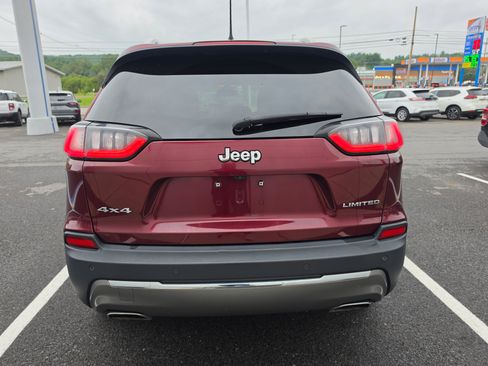 Used 2019 Jeep Cherokee Limited w/ Luxury Group AWD/4WD image 4