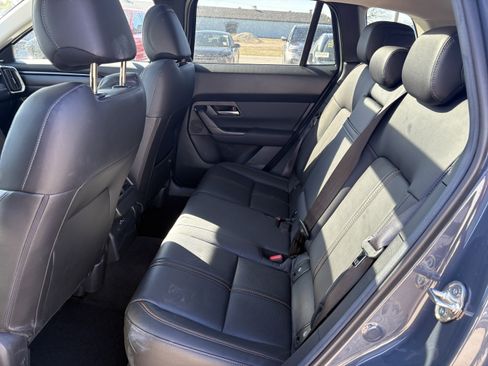 Used 2025 MAZDA CX-50 AWD 2.5 S w/ Premium Plus Pkg image 9