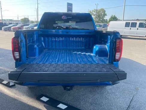 Used 2022 GMC Sierra 1500 Elevation AWD/4WD image 5