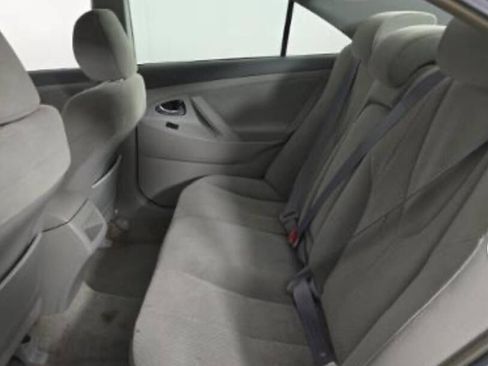 Used 2009 Toyota Camry LE image 13