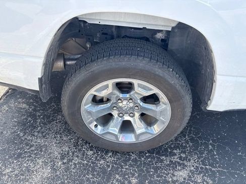 Used 2022 RAM 1500 Big Horn AWD/4WD image 6
