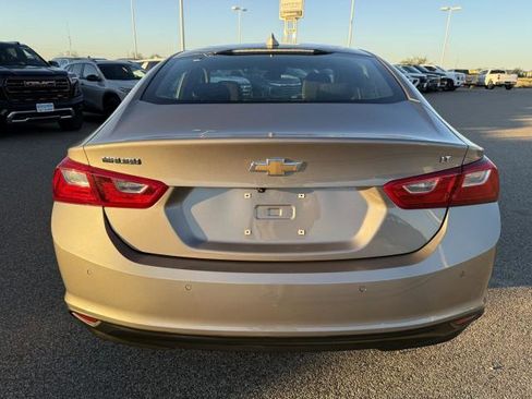 Used 2024 Chevrolet Malibu LT image 10