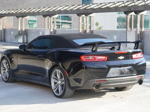 Used 2017 Chevrolet Camaro LT w/ RS Package image 4