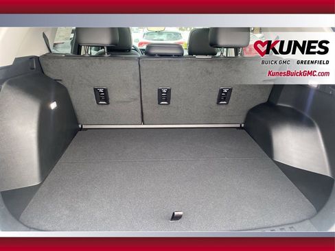 New 2026 GMC Terrain Denali w/ LPO, Floor Liner Package image 33