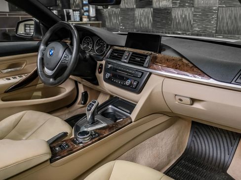 Used 2014 BMW 428i Convertible w/ Premium Package image 16