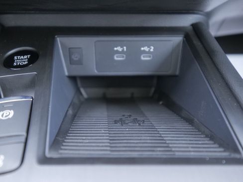 New 2026 Nissan Kicks SR w/ SR Premium Package image 28