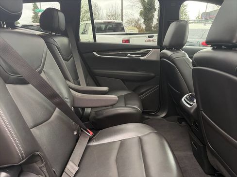 Used 2020 Cadillac XT6 Sport image 24