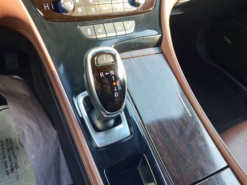 Used 2019 Buick LaCrosse Avenir w/ Driver Confidence Package II image 29