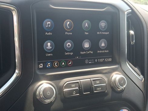 Used 2022 GMC Sierra 2500 AT4 w/ AT4 Preferred Package AWD/4WD image 14