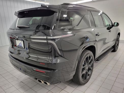 Certified 2025 Chevrolet Traverse RS w/ LPO, Floor Liner Package AWD/4WD image 48